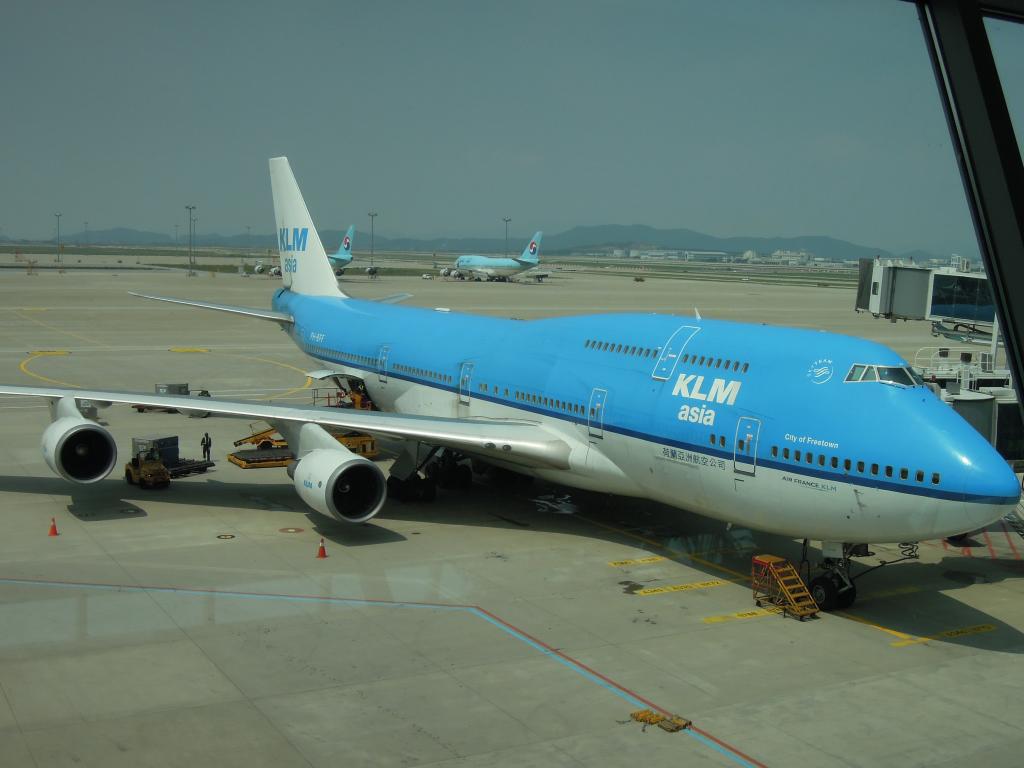 KLM 인천-암스테르담 비행기